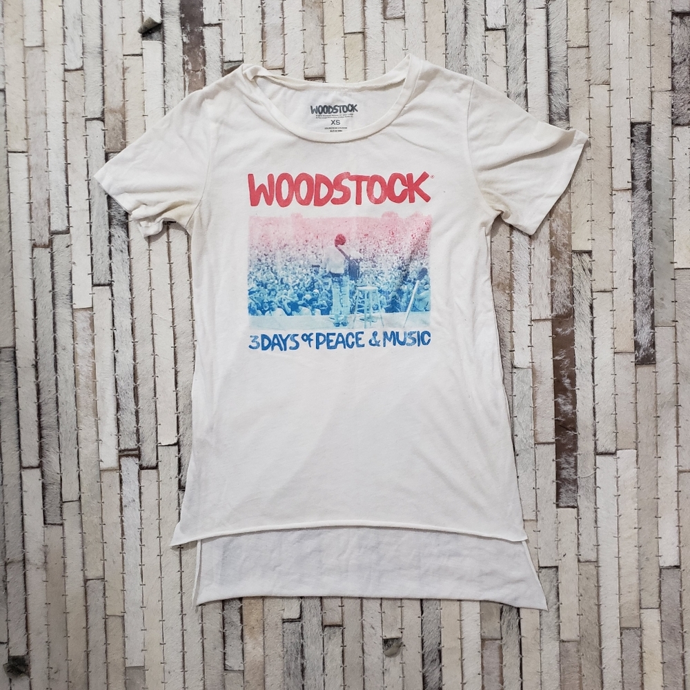 WOODSTOCK White Oversized Graphic Tee